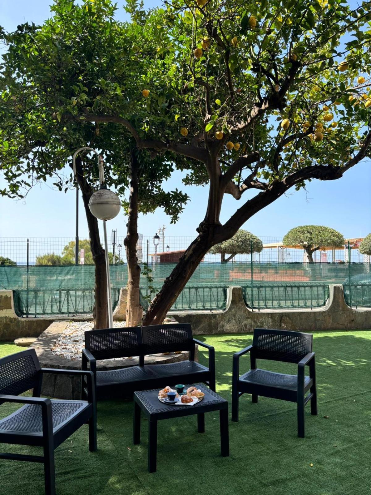 Casa Francesca Leilighet Marina di Camerota Eksteriør bilde